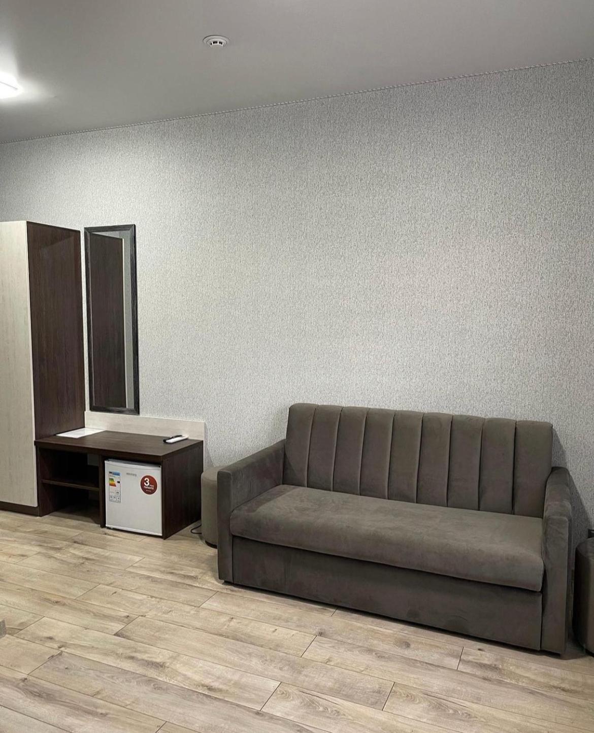 Ні Пуху, Ні Пера! Hotel Reshetylivka Eksteriør billede